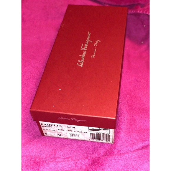 Salvatore Ferragamo Women Shoes - Picture 5 of 5